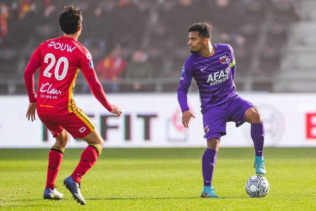 博主：拜仁考察利物浦16岁前锋文森特·约瑟夫，曼联、多特也有意